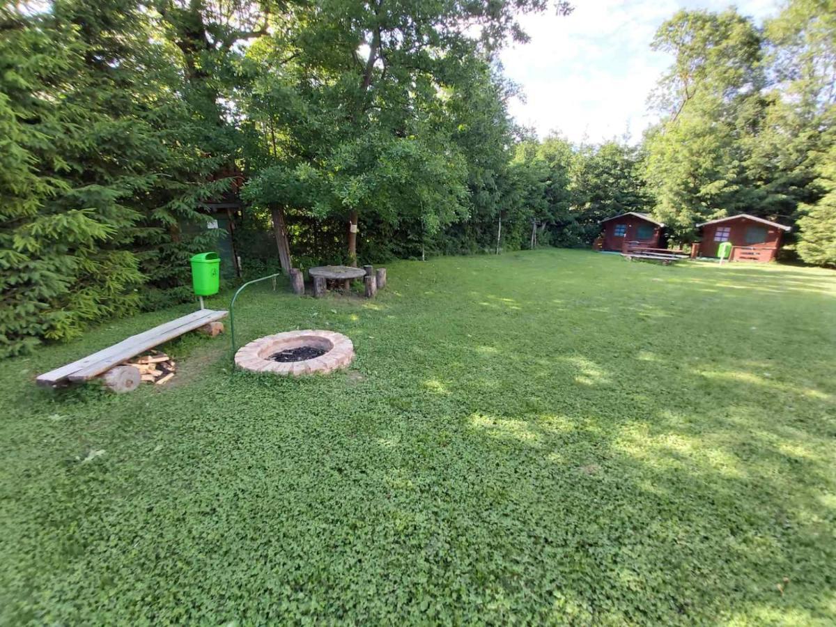 Bungalow Camping Edelweiss - Floare De Colt - Gyopar Rimetea Exterior foto