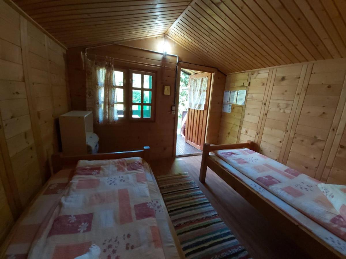 Bungalow Camping Edelweiss - Floare De Colt - Gyopar Rimetea Exterior foto